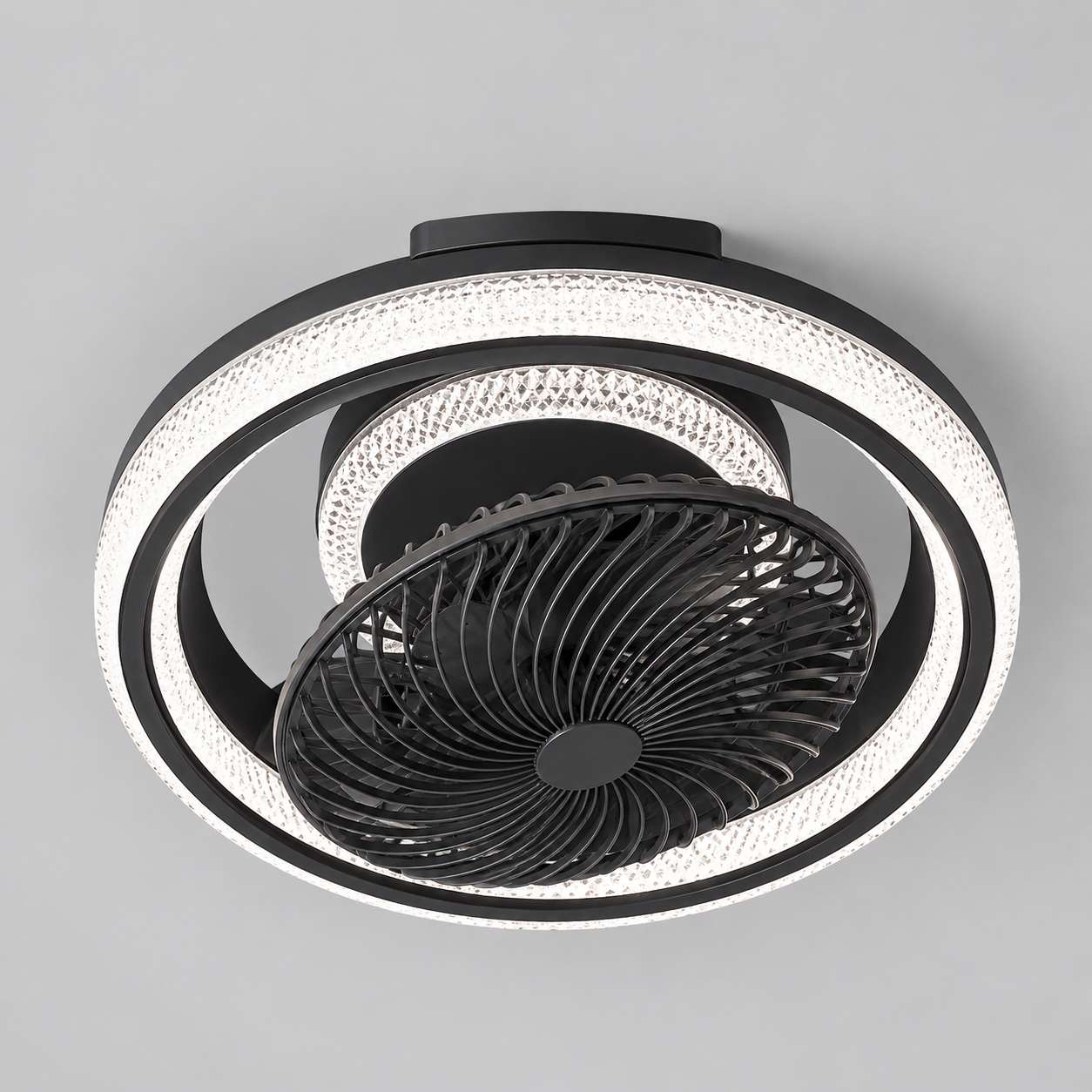 FAN ( WHITE / BLACK )